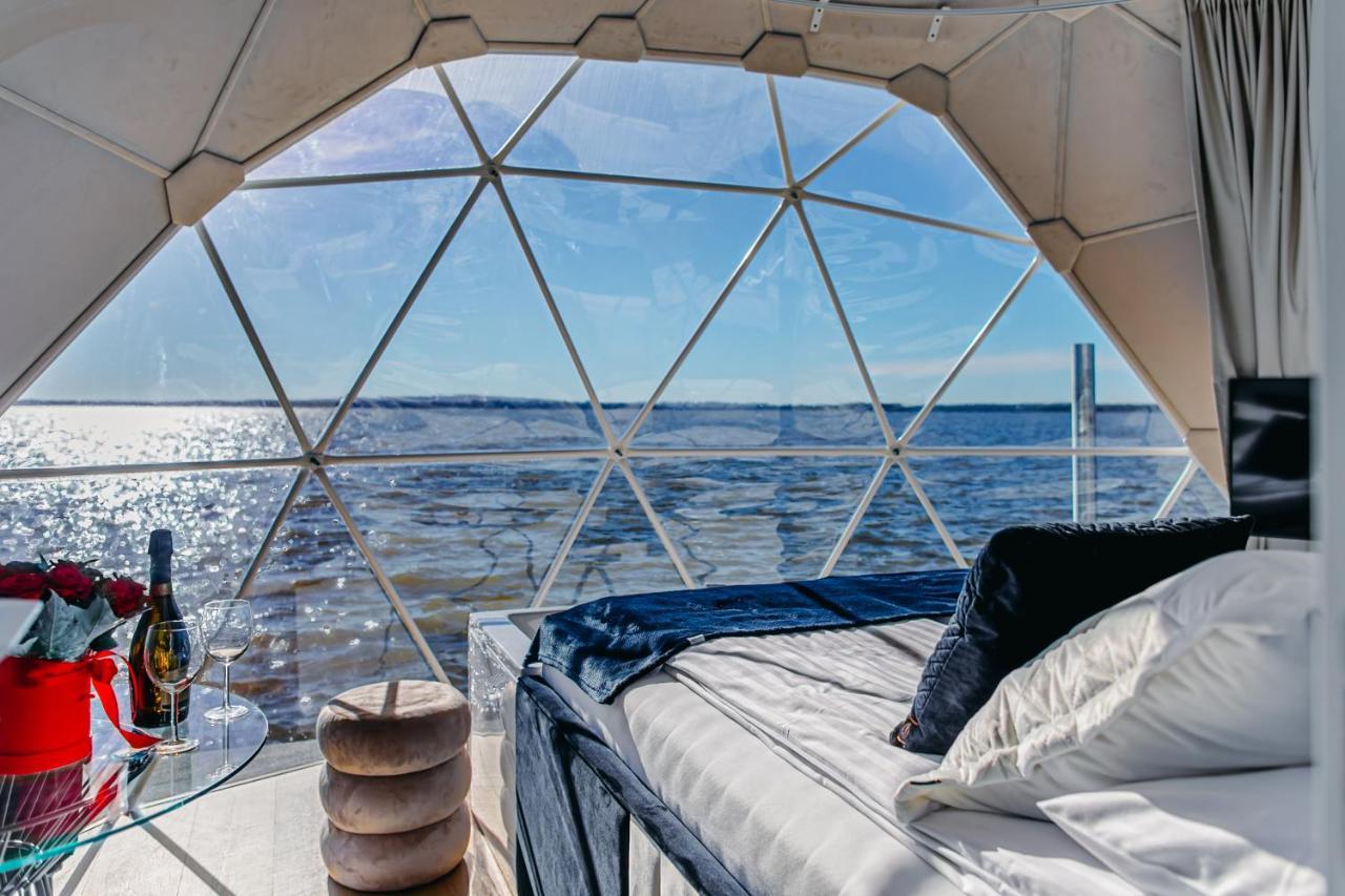 Grand Ht Houseboats - Domki Na Wodzie - Sauna, Jacuzzi, Kominek ミエルノ エクステリア 写真